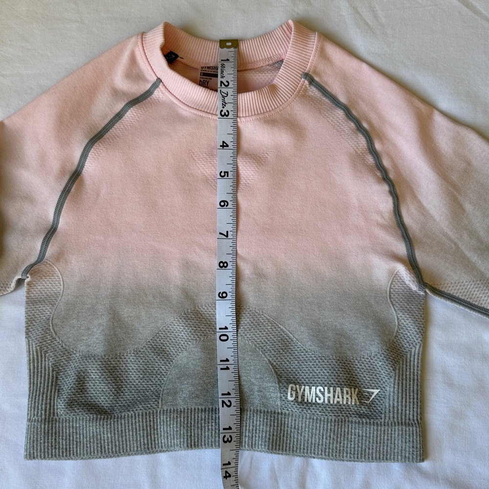 Gymshark Women's Pink and Gray Gradient Sweatshirt - Picture 5 of 6